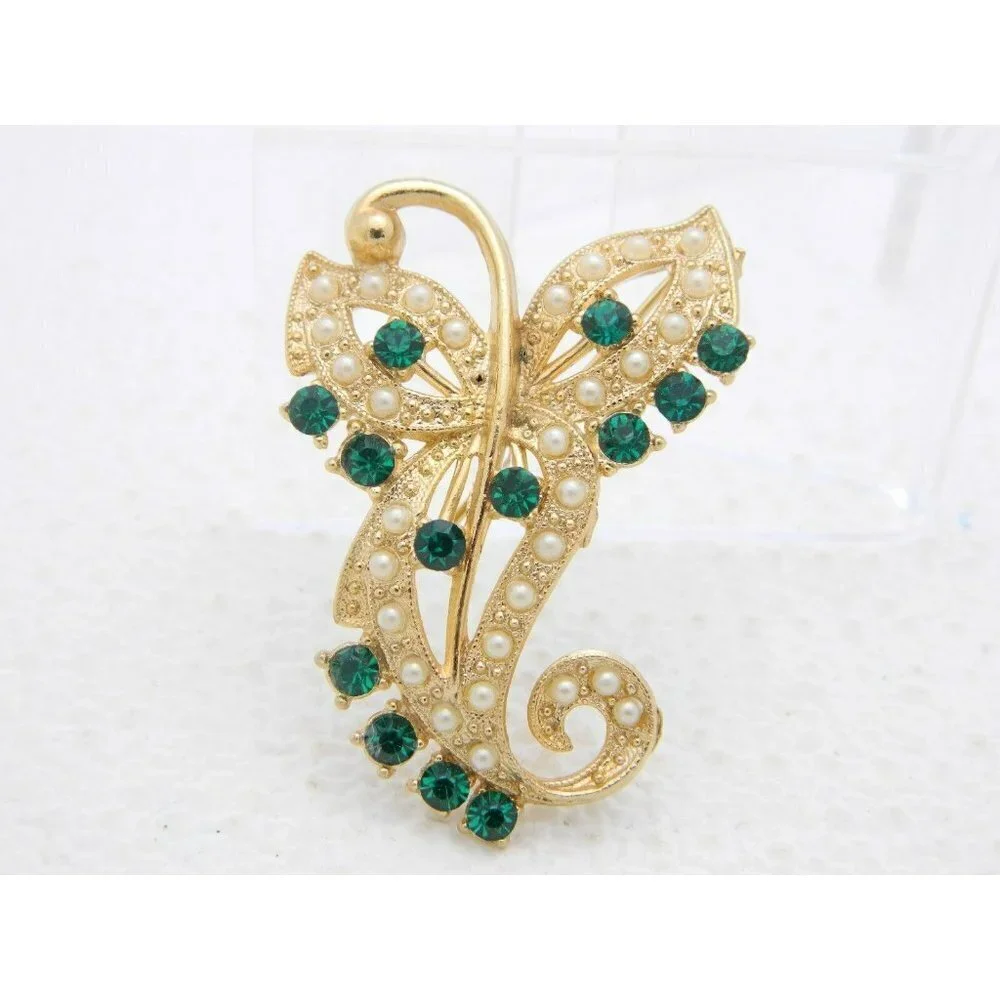 VTG Gold Tone Green Rhinestone Faux Pearl Art Nouveau Style Pin Brooch